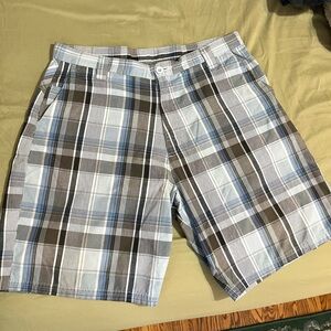 Men’s Plaid Shorts